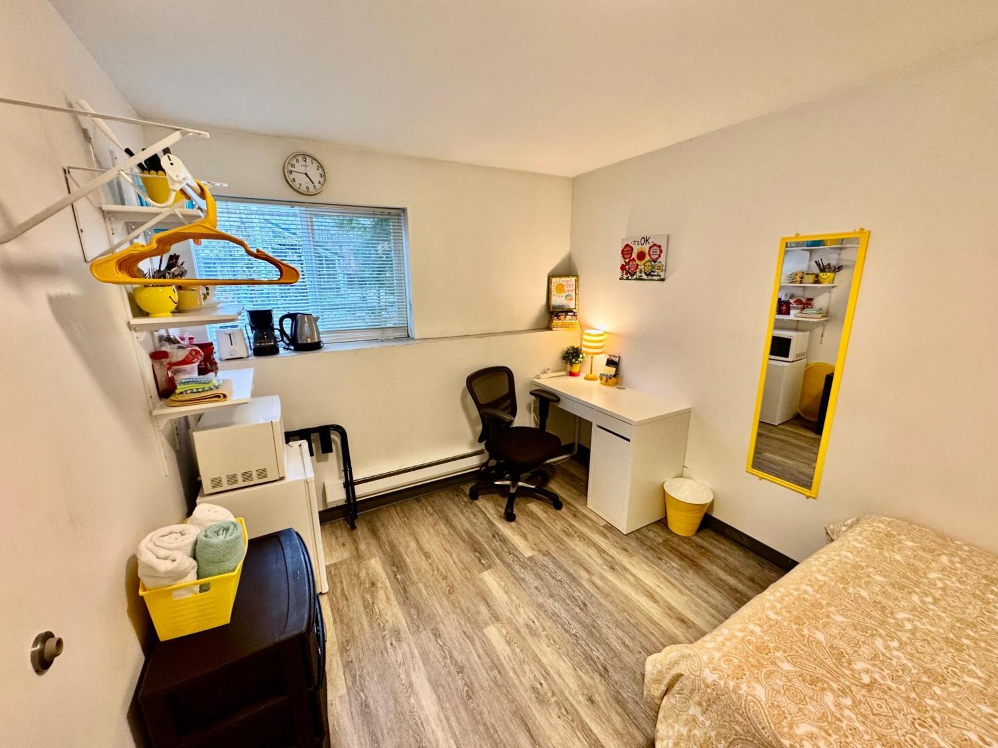 Private Room With Shared Bathroom On The 1St Floor 10 Minutes Walk To University Of Washington Seattle Exterior photo