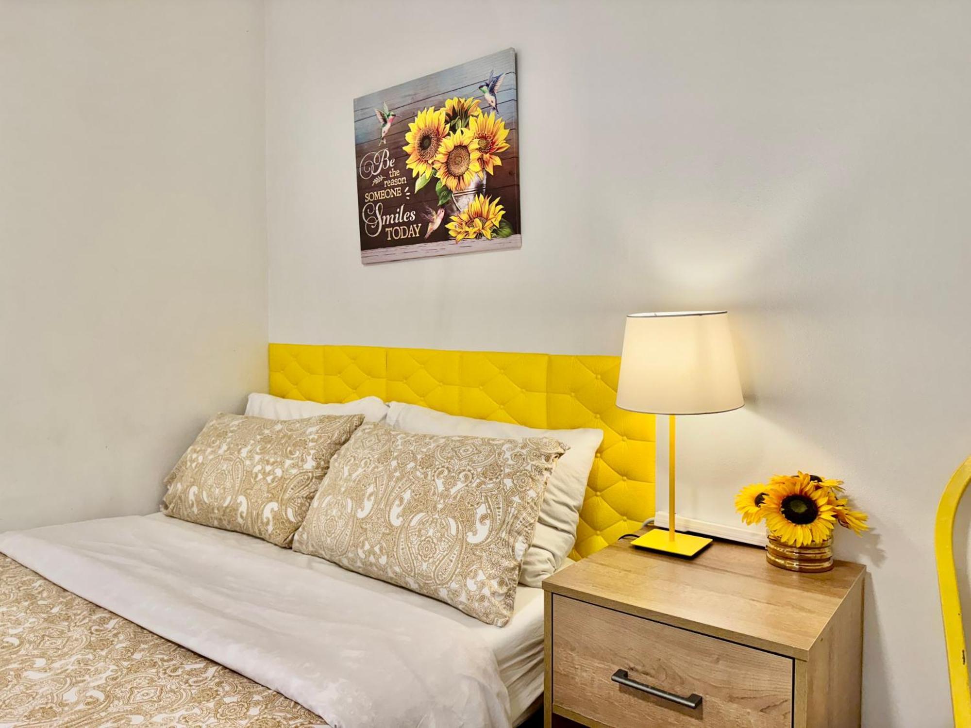 Private Room With Shared Bathroom On The 1St Floor 10 Minutes Walk To University Of Washington Seattle Exterior photo
